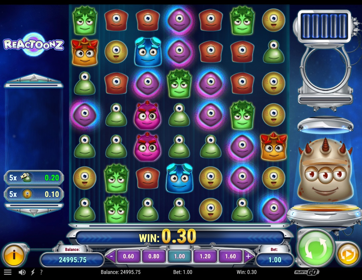 Reactoonz win with a x2 Giantoonz multiplier applied to a cluster of merged alien symbols